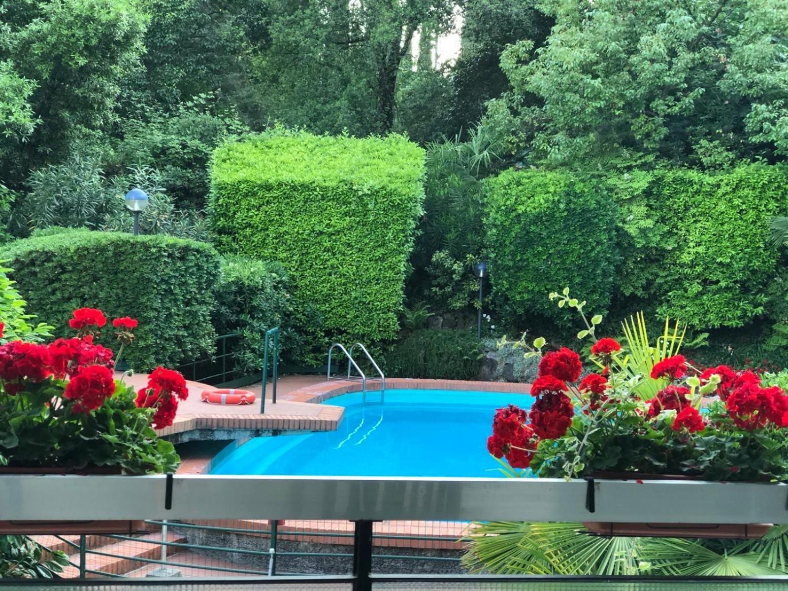 Residence Villa Alba Gardone Riviera Εξωτερικό φωτογραφία